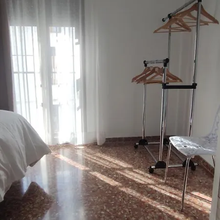 La Casa De La Mimosa * קורדובה